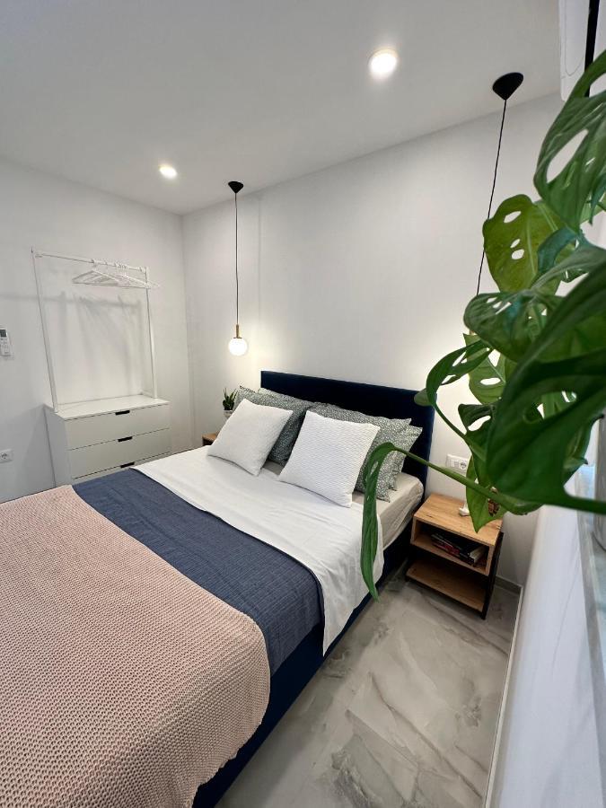 Olive View Apartment Brela Eksteriør bilde